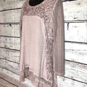 Women’s Light Tunic Sweater